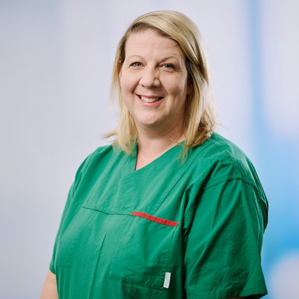 Frau Julia Roegner